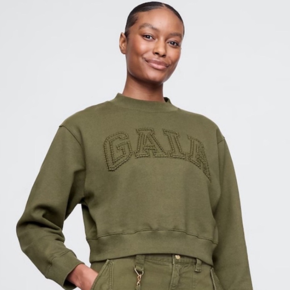 ‼️NWT | SOLD OUT | Ltd. Edition Gap x Cult Gaia Cropped Sweatshirt in Olive | M